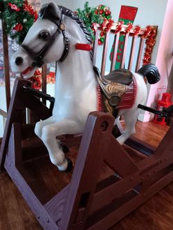 Jumping/rocking Kids Horse