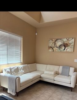 Nomad 5-Seat Corner Sectional