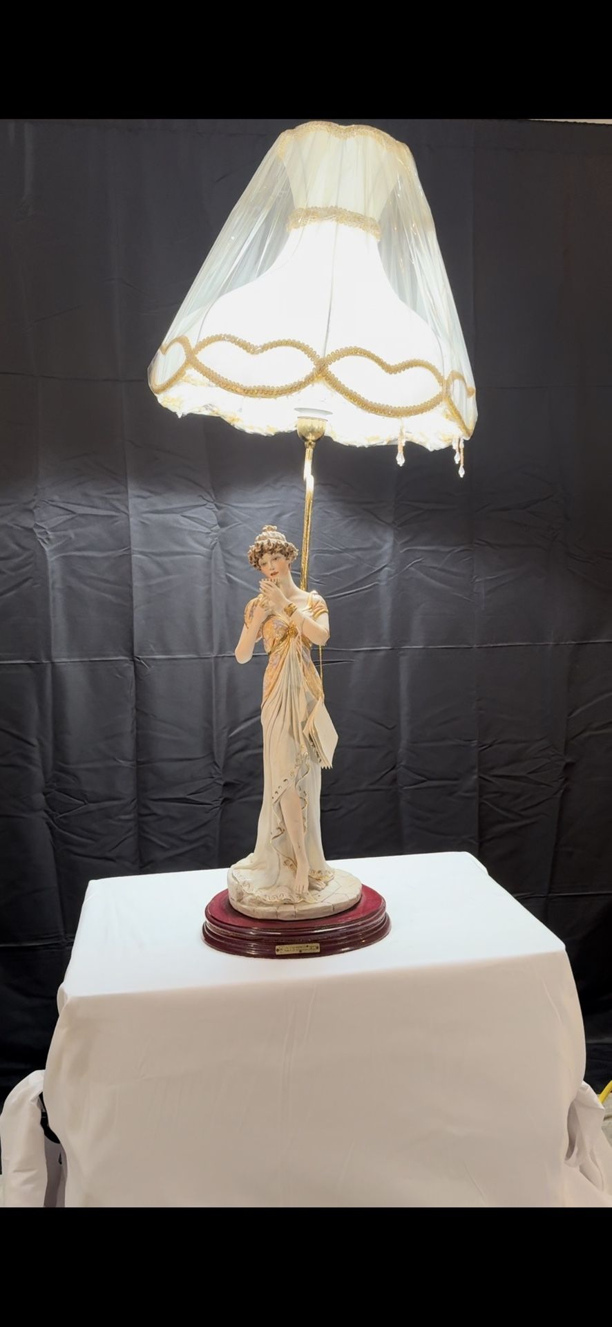 Vittorio Sabadin porcelain sculpture lamp