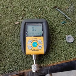 vacuum gauge