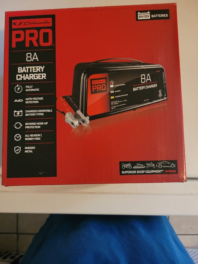 Schumacher Battery Charger 