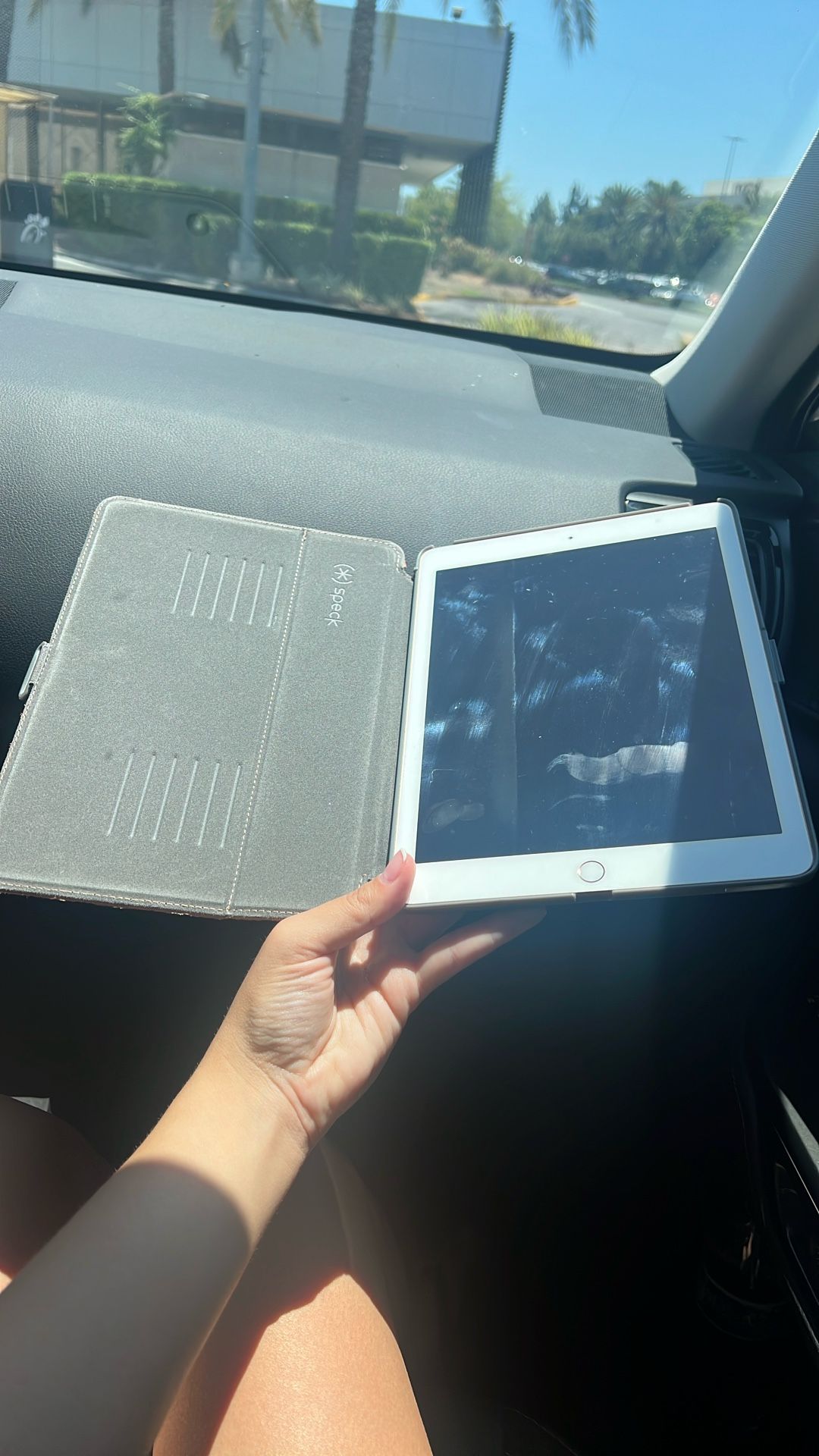 USED iPad In Good Condition