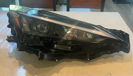 2022-2025 LEXUS NX250 NX350 NX450 RH PASSENGER SIDE LED w/o ADAPTIVE HEADLIGHT 81110F6011 OEM
