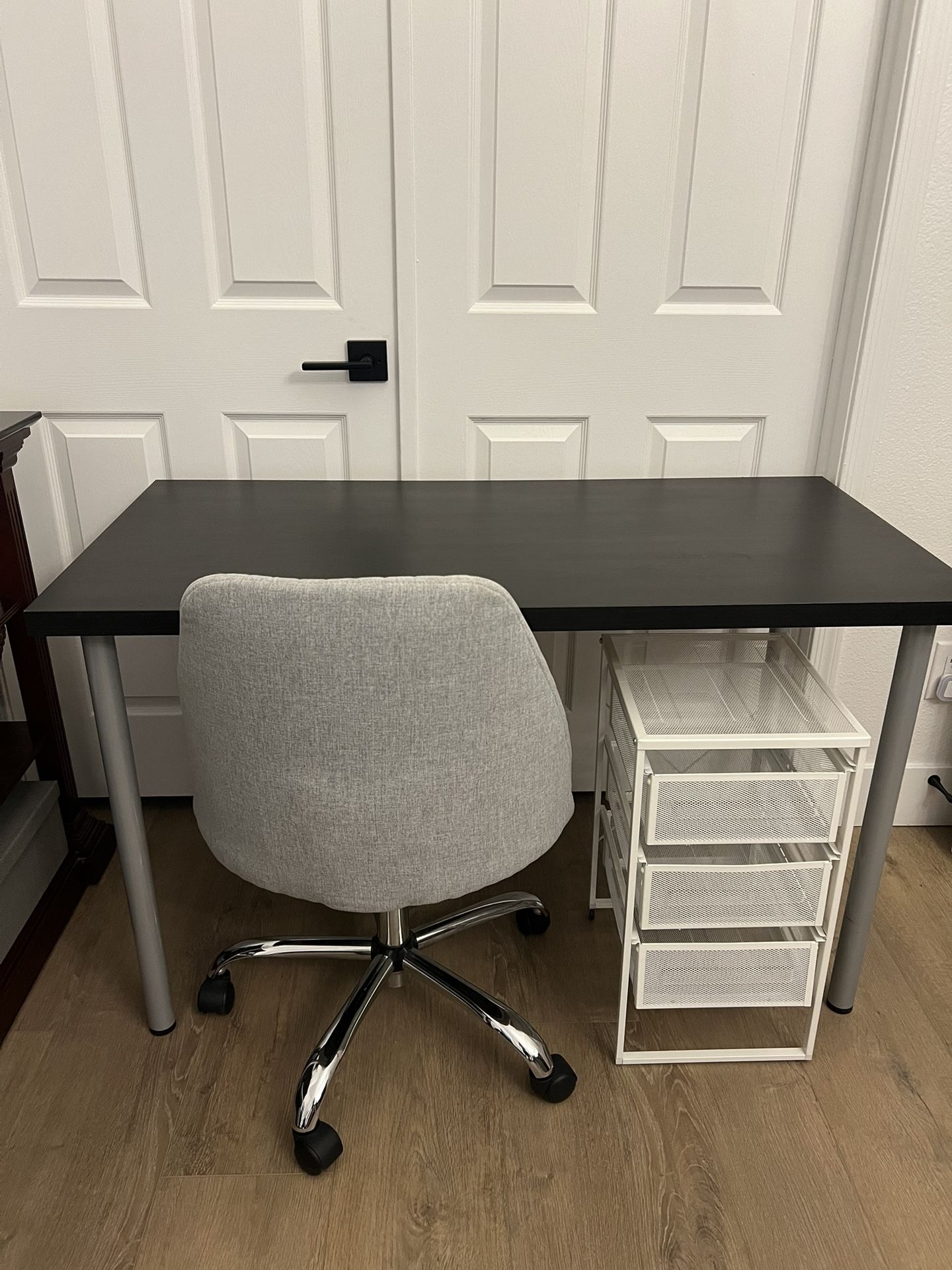 Desk Chair Storage