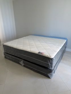 King Size Plush Pillow top + box spring