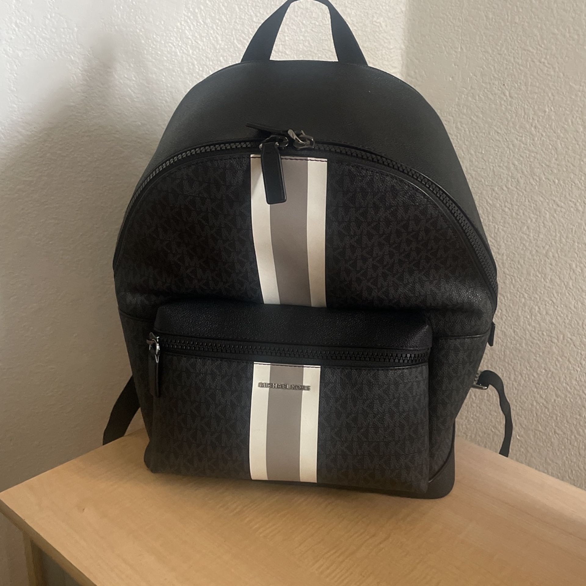 Back Michale Kors Men’s Back Pack 