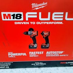 Milwaukee  Fuel Drill Set 