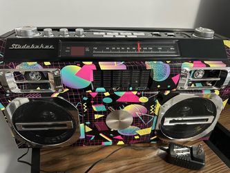 Studebaker Retro Boombox FM Radio