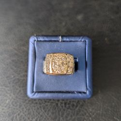 14kt YG 1.00ct tw Diamond Ring 