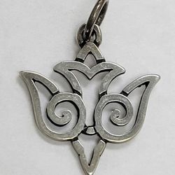 Retired James Avery  Sterling Silver Open Dove Pendant