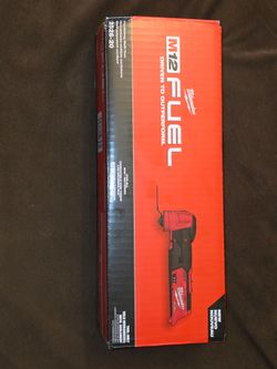 Milwaukee M12 Multitool brand new Multi tool