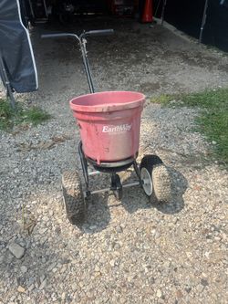 Earth Spread Spreader