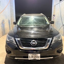2017 Nissan Pathfinder