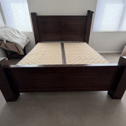 King Size Bed Frame (WITHOUT BOX SPRINGS)