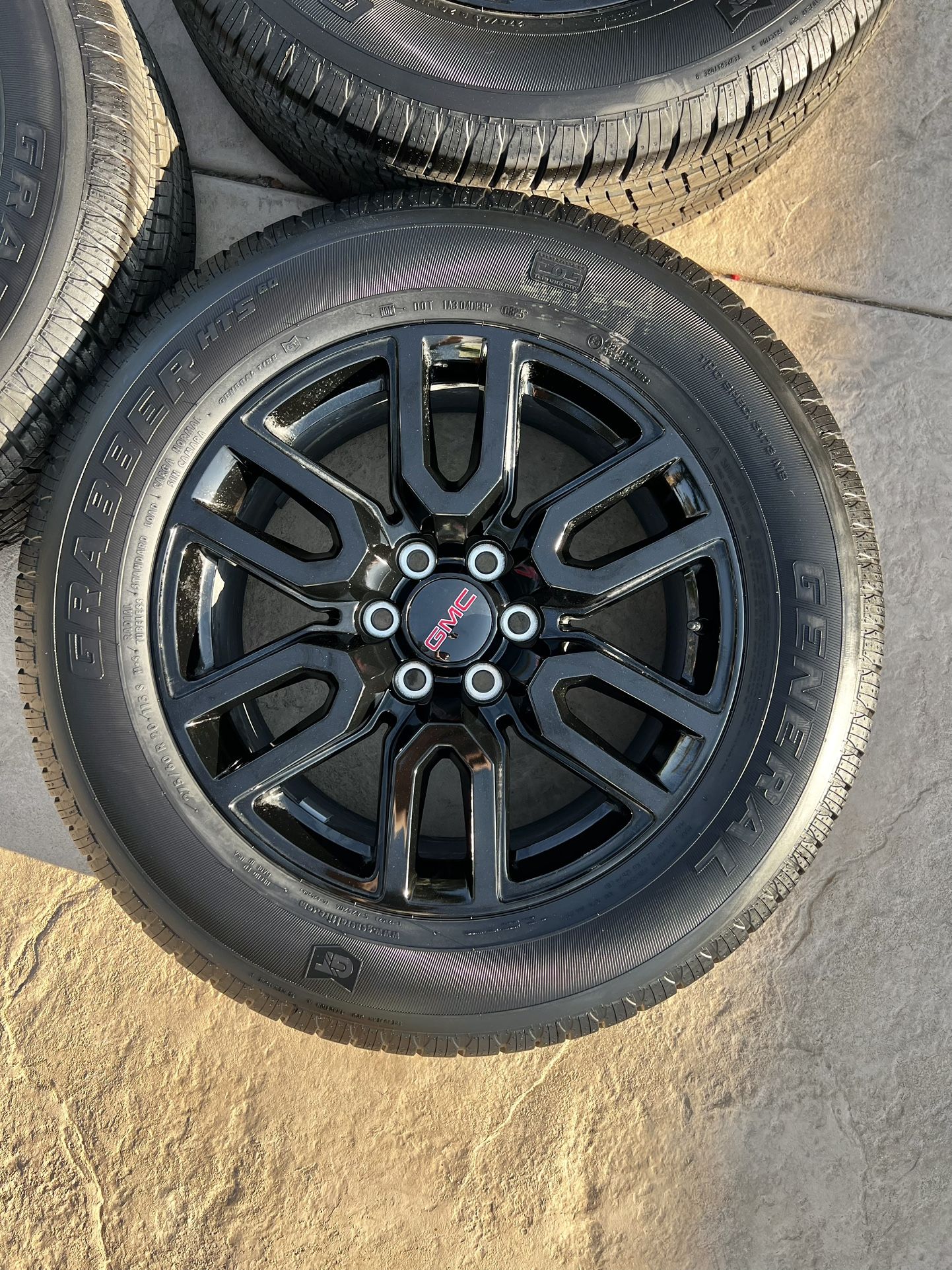 Authentic GMC Sierra 1500 20” Elevation Black General Tire Wheels Rims Rines