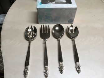 Serving utensils