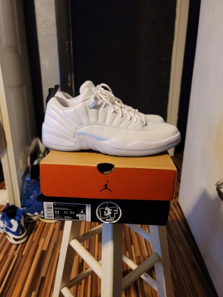 Jordan 11 Low Easter Excellent Cond Sz 11 $140