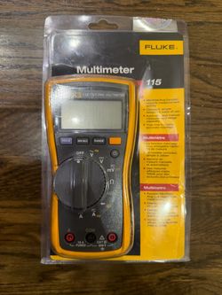 Fluke 115 Multimeter True-RMS, 6000 Count Resolution, Field Service Technician, LED Backlight