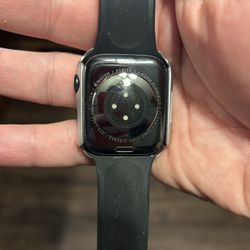 Apple Watch 7 45mm
