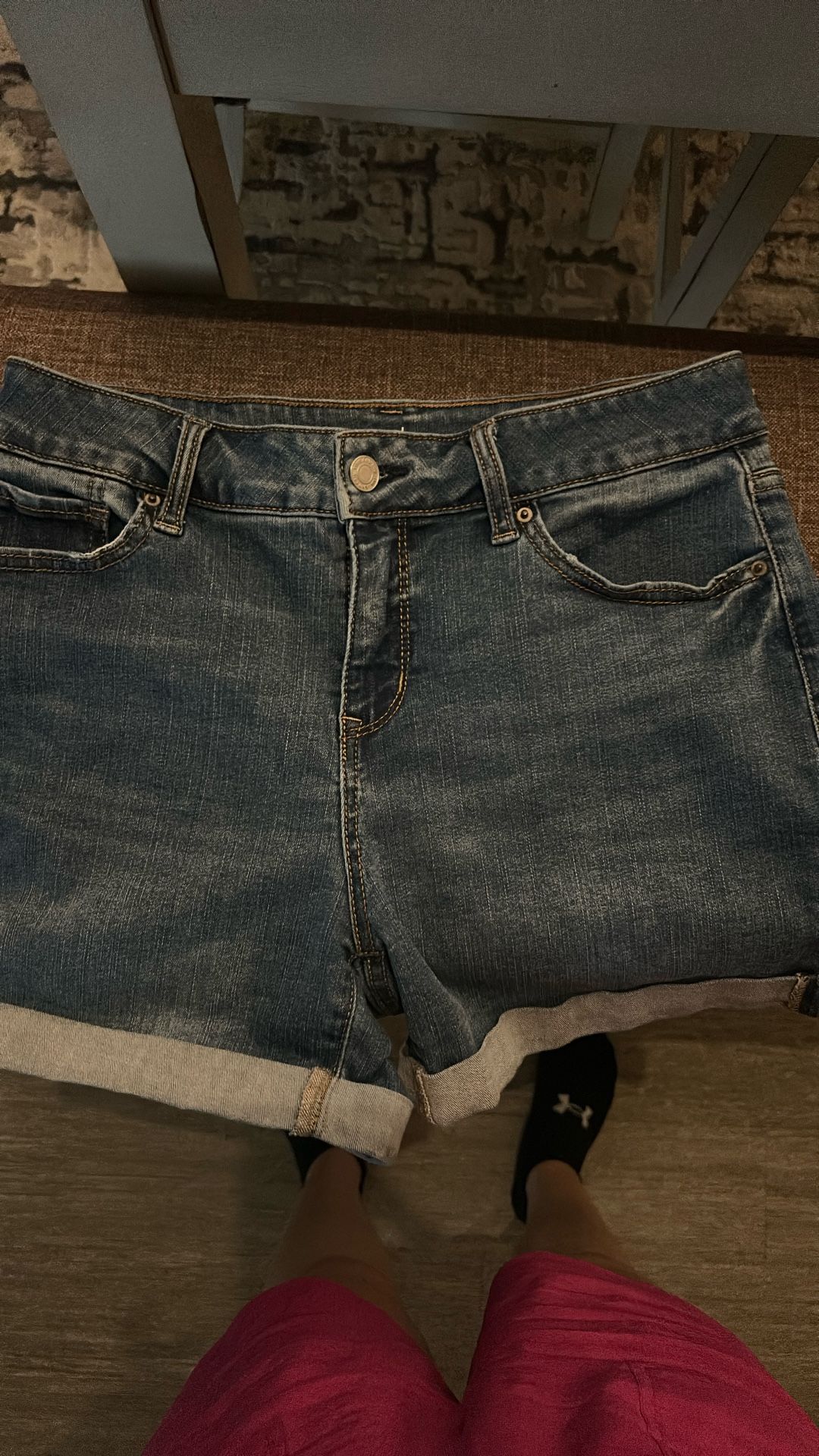 Mid Rise Denim Shorts Size 6