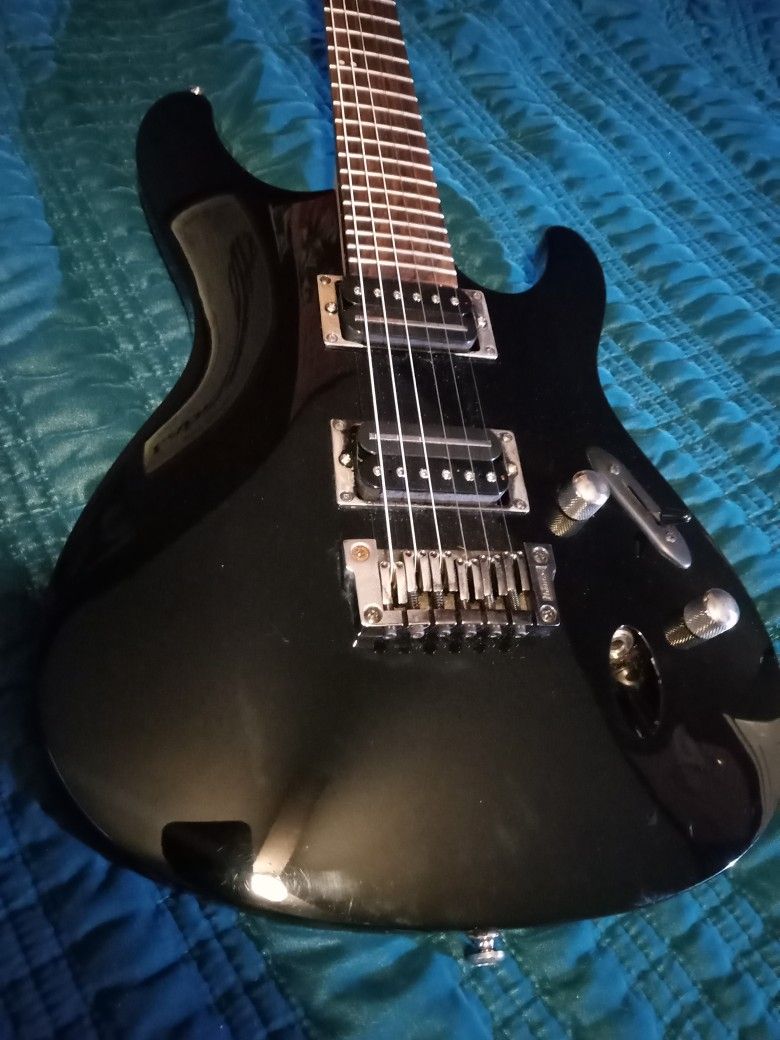 Ibanez S421 Strat S Series