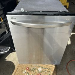 Used-LG Dishwasher 