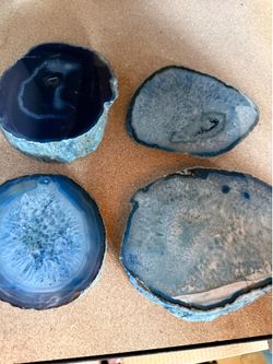 Bundle of 4 agate slabs