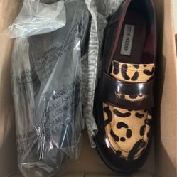 Steve Madden Print Loafer Sz 8