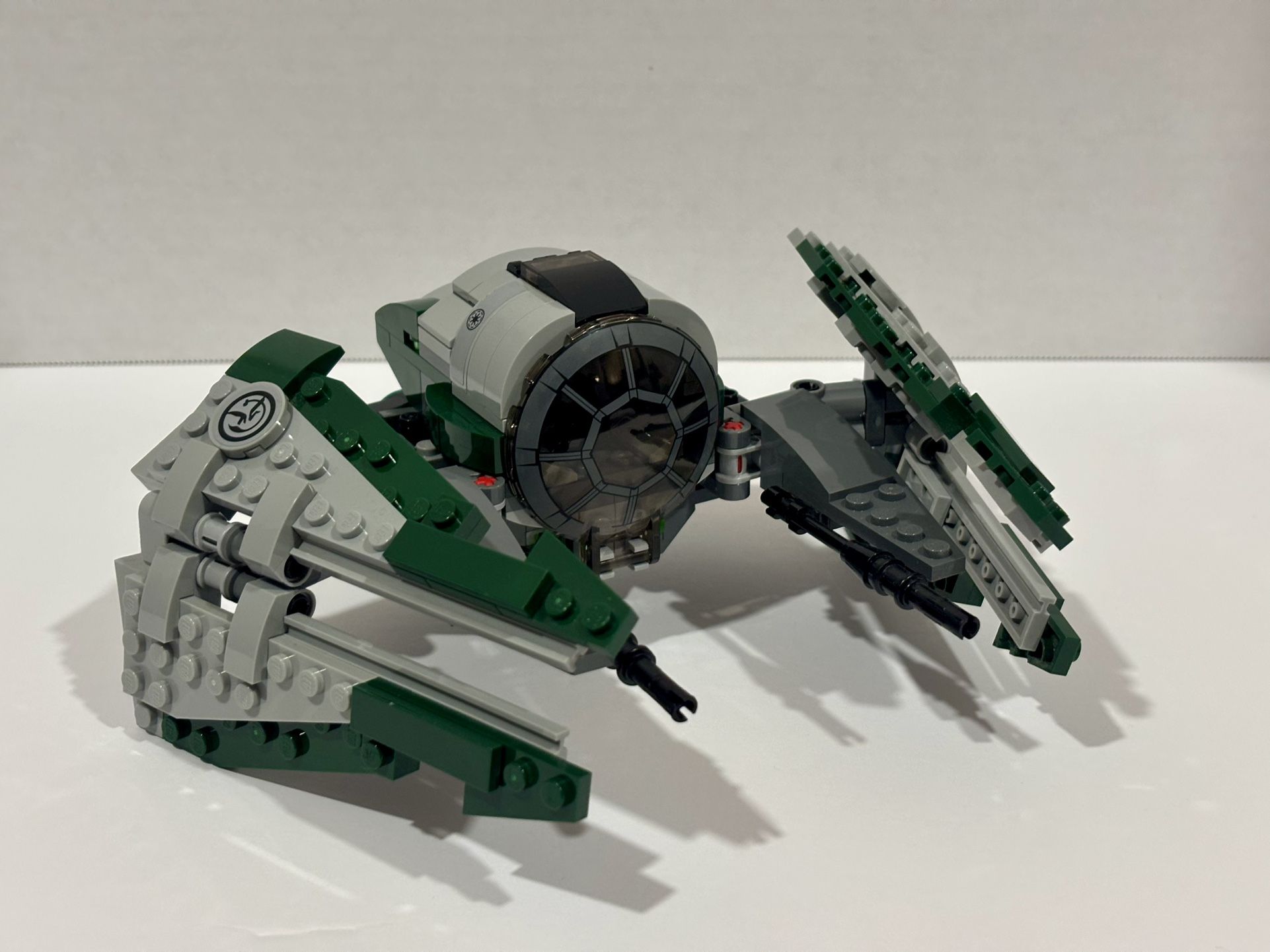 Lego Yoda’s Jedi Starfighter