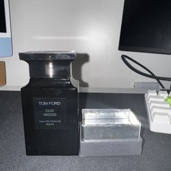 Tom Ford Oud Wood Eau de Parfum Spray, Cologne for Men, 3.4 Oz