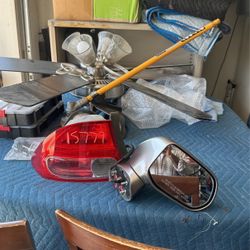 Honda Civic 2007 Parts Left Taillight Right Side Mirror
