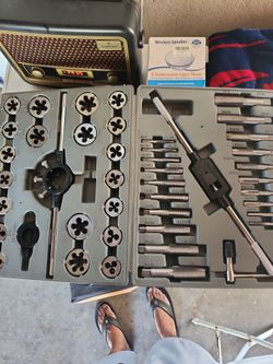 Tap and die set 44 pcs