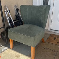 Brand New Vintage Style Green Chair