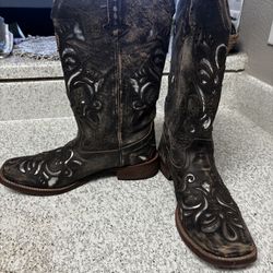 Cowboy Boots 