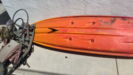 Cobra strike limited kayak $300 paddle included fully usable