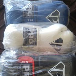 KIDS 6oz BOXING GLOVES 👊