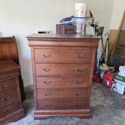 King Bedroom Set