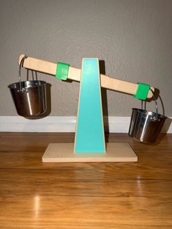 Lovevery Wooden Balance Scale and Emotion Dolls, Ages 18 month+