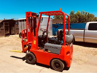 Forklift (Read Description)