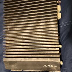 Alpine Amplifier 