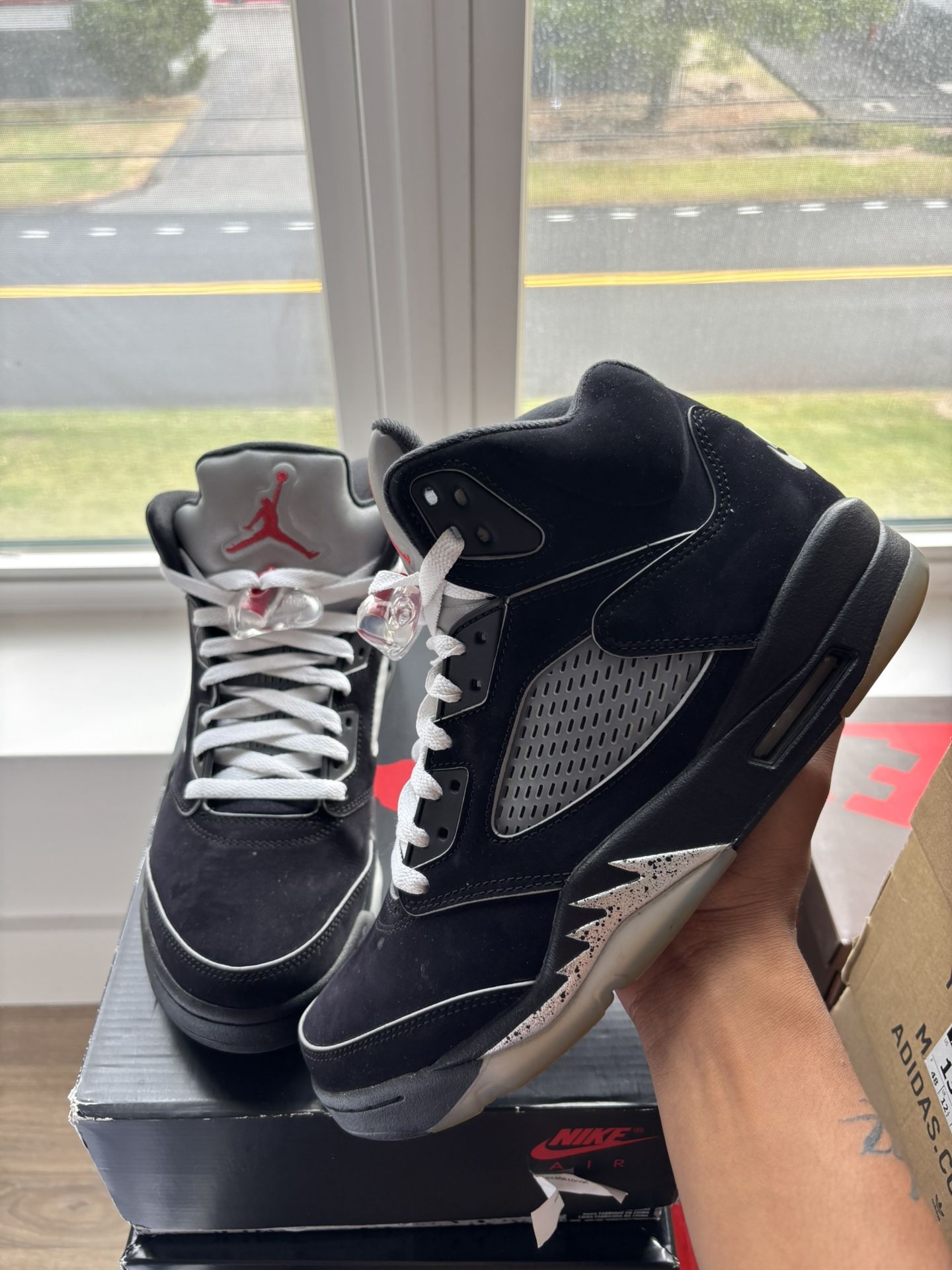 2025 Air Jordan 5 Retro OG Black Metallic Reimagined 