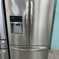 Stainless French Door Refrigerator With 2nd Ice Maker 