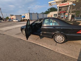 2004 Mercedes-Benz C-Class