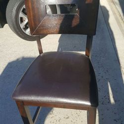 3 Bar Stools ready to sale