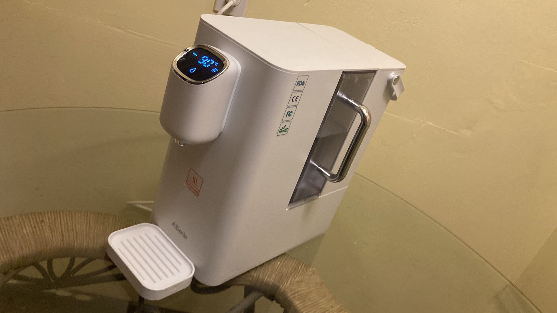 Aiberle Countertop Water Purifier With Built In Water Heater
