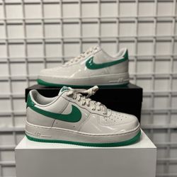 Nike Air Force 1 Low Patent Stadium Green Size 10