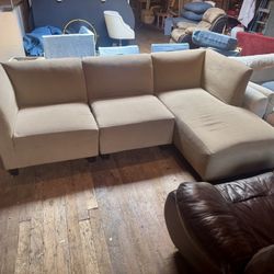 L Shaped Sectional Couch “WE DELIVER