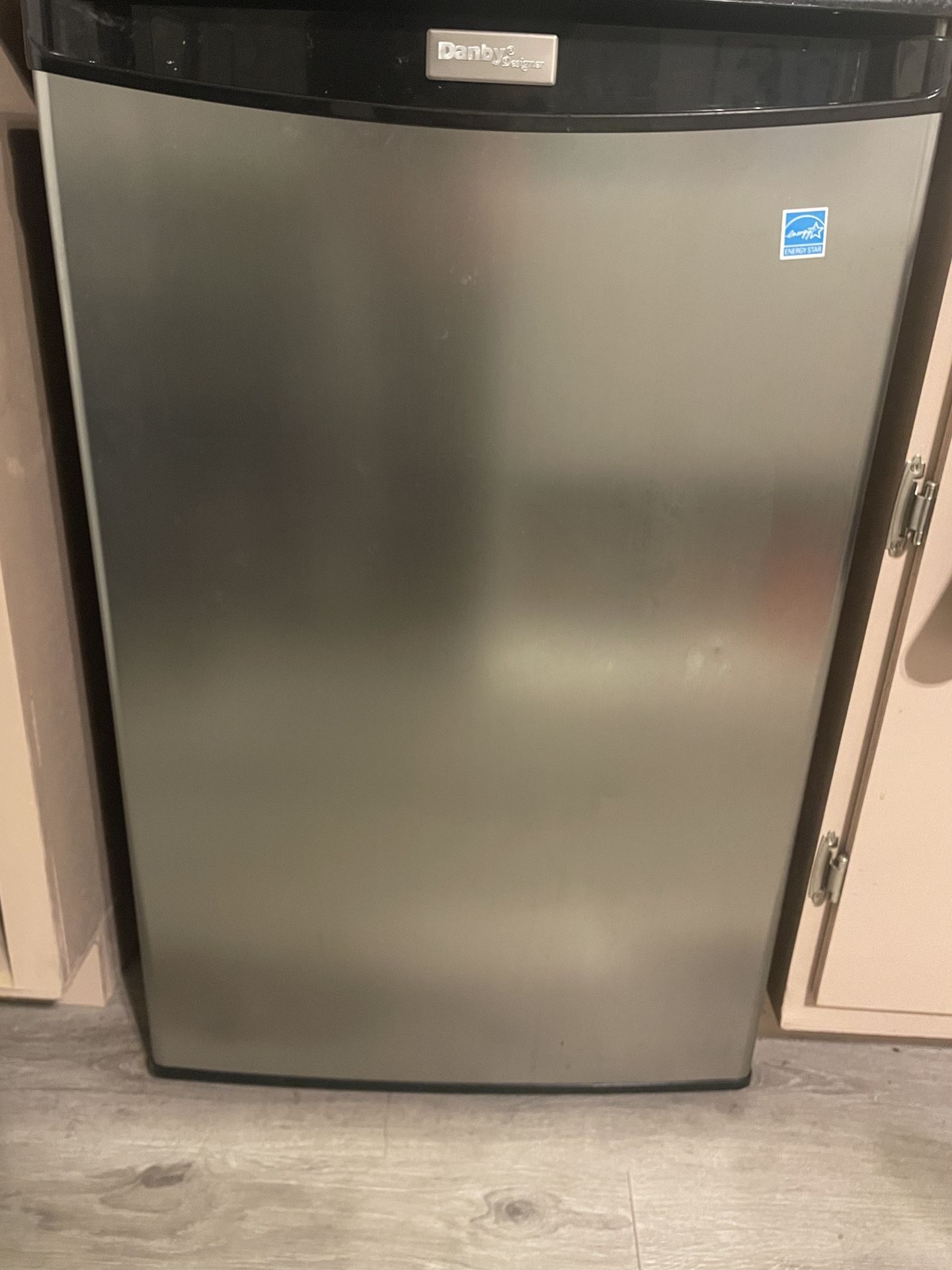 Mini Fridge Stainless Steel Look