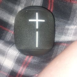 Ultimut ears wonderboom LOUD SPEAKER