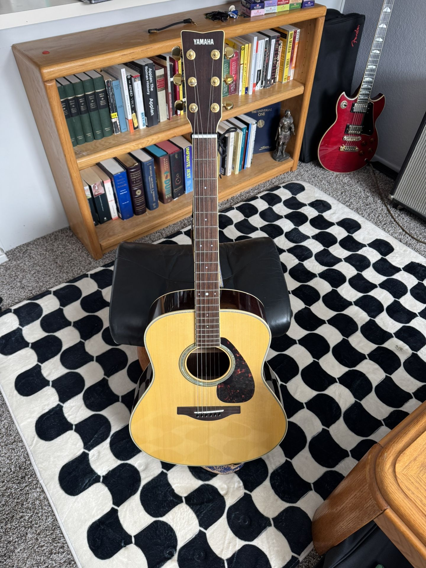 Yamaha LL6 ARE Acoustic Guitar